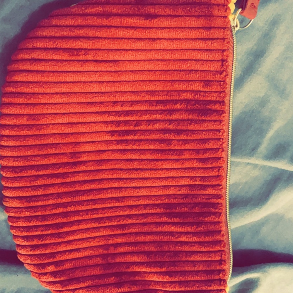 Ipsy makeup bag